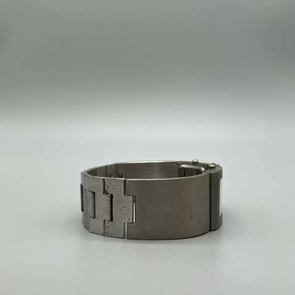 Os.Dandon Womens Watch 25mm Dual Time White Black Bracelet New Battery 7.75